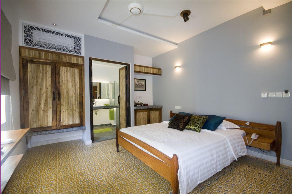The Sangkum Hotel プノンペン エクステリア 写真