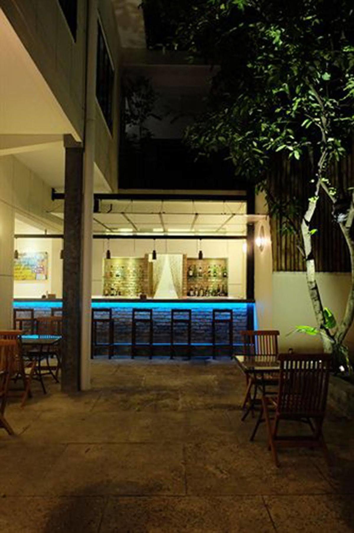 The Sangkum Hotel プノンペン エクステリア 写真
